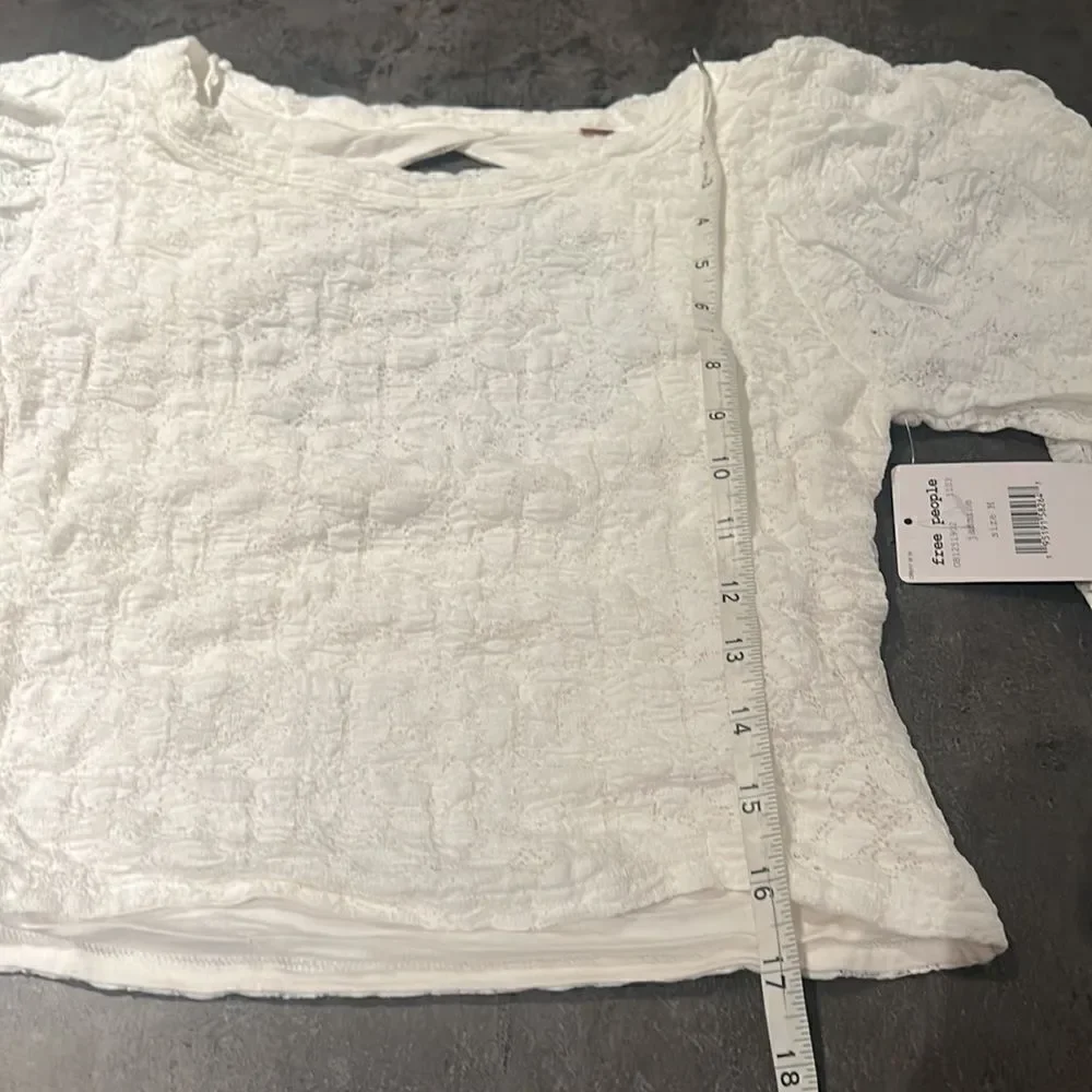 NWT Free People cropped long sleeves top M